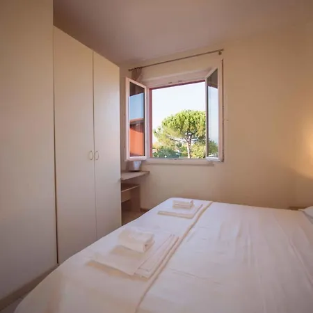 Bed & Breakfast In - Gardasee 38480