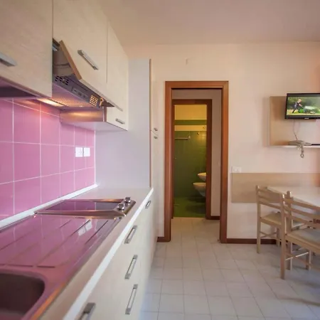 In - Gardasee 38480 Bed & Breakfast Sirmione